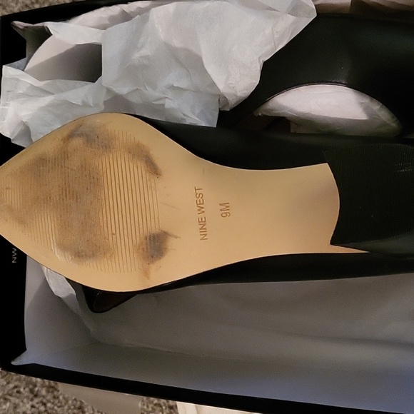 Heels - Picture 2 of 11